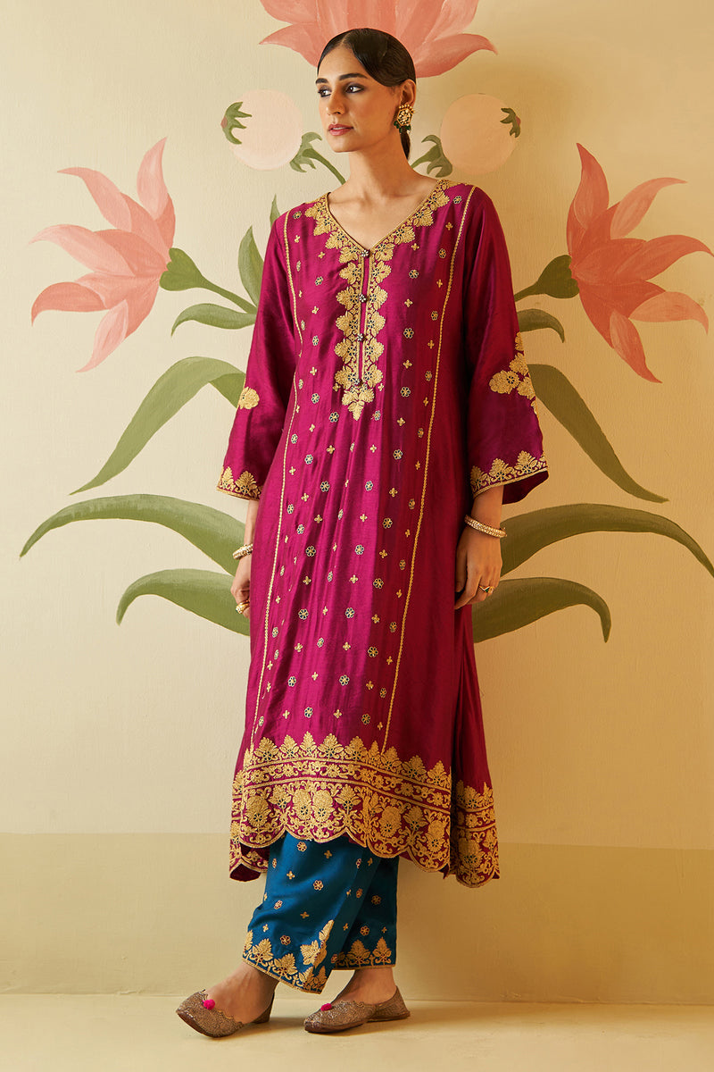 WINE CHANDERI SILK CHOGA SET